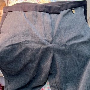Anne Klein Black & Grey slacks size 12